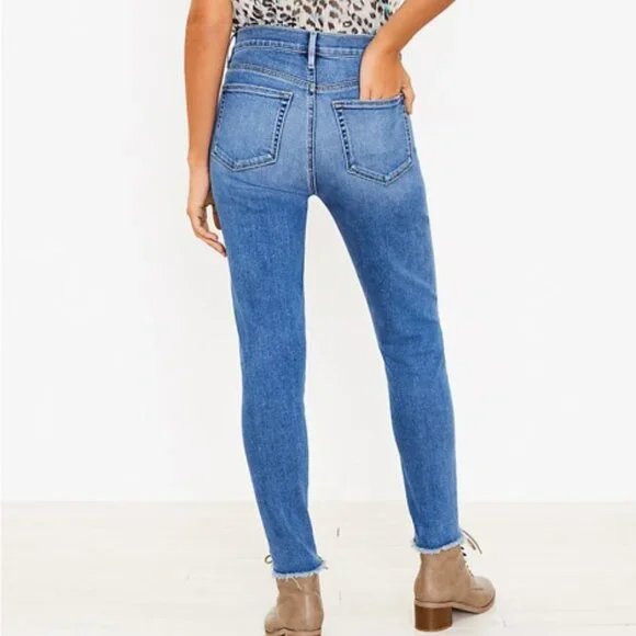 SALE!!! Loft Skinny ankle ripped edge hi rise button fly jeans size 29/8 - Picture 3 of 10